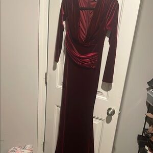 Elegant Velvet Long Sleeve Dress - Burgundy